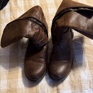 Brown Leather Bare Traps Women's Boots